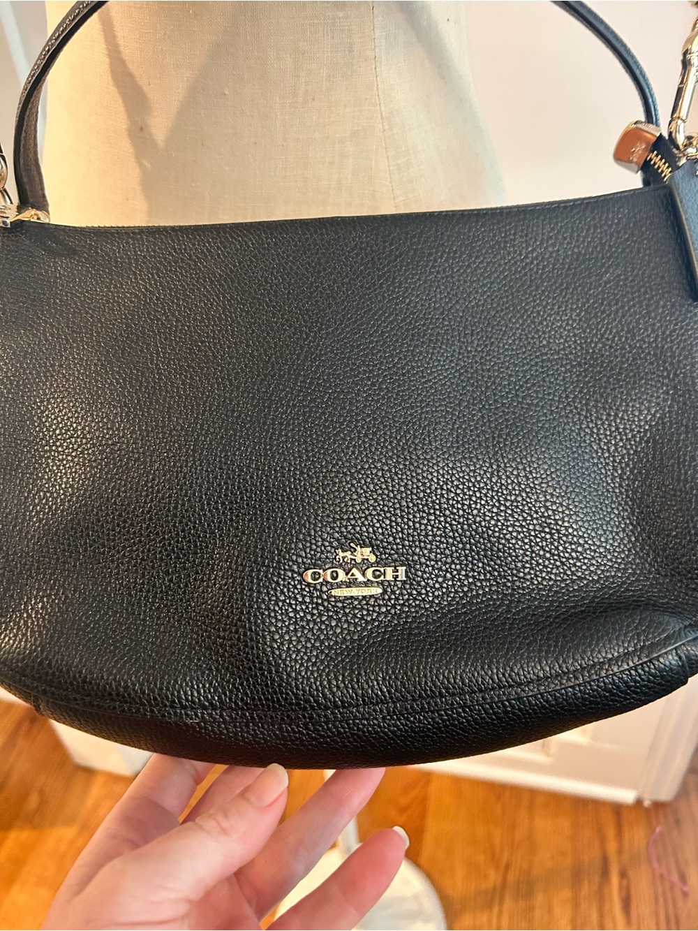 Coach Chelsea 32 Black Pebbled Leather Crossbody Bag satchel Hobo New! - Picture 2 of 7